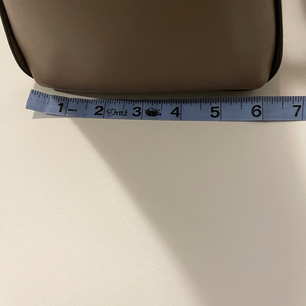 Kate Spade Large Pocket Tote - Picture 12 of 14